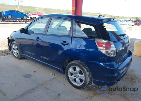2008 Toyota Matrix Xr z USA, uszkodzony, nr VIN 2T1KR32E08C686793